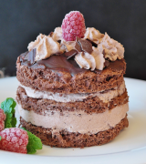 ncuav-mog-qab-zib-chocolate 33 lis